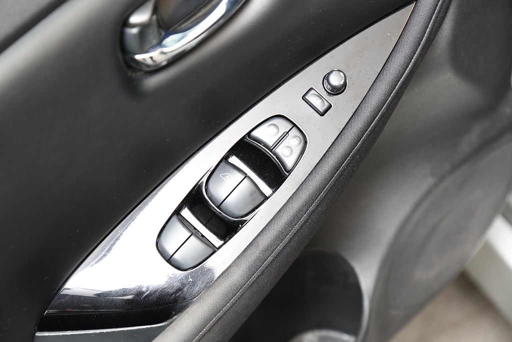 Nissan Leaf 40 kWh N-Connecta 360° I Navi I Motorvärmare