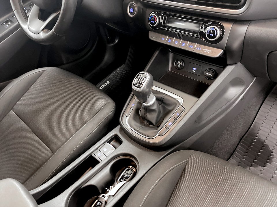 Bild på Hyundai Kona Essential 1.0 T-GDI 120hk BACKKAMERA CARPLAY