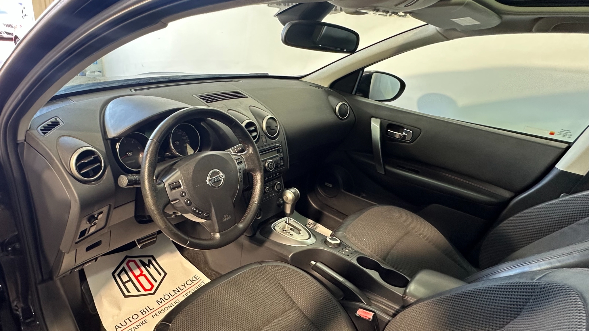 Nissan Qashqai 2.0 dCi DPF 4x4 Euro 4 2009, kuva 5/45