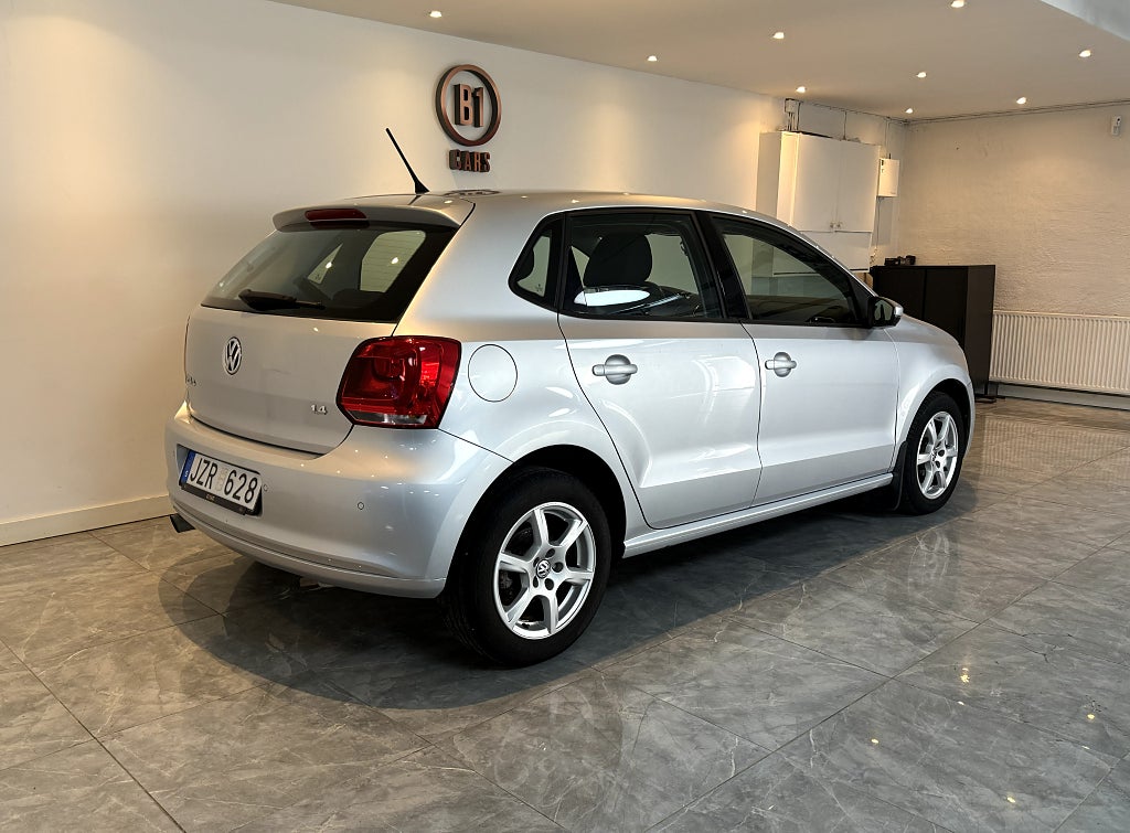 Volkswagen Polo 5-dörrar 1.4 MPI Masters NYKAMREM P-SENSOR LÅGMIL 2-ÄGA