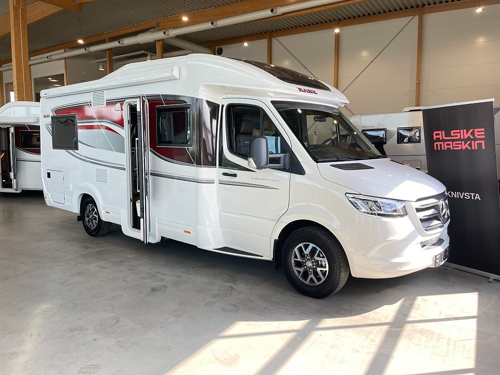 Kabe Novum X 750 LXL / ALDE / Taksäng / 5 bältad / Heavy chassi / Ugn