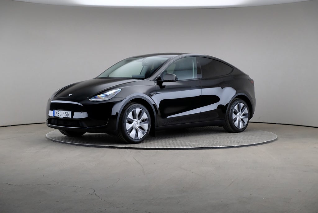 Tesla Model Y Long Range RWD 347hk Drag Läder Pano