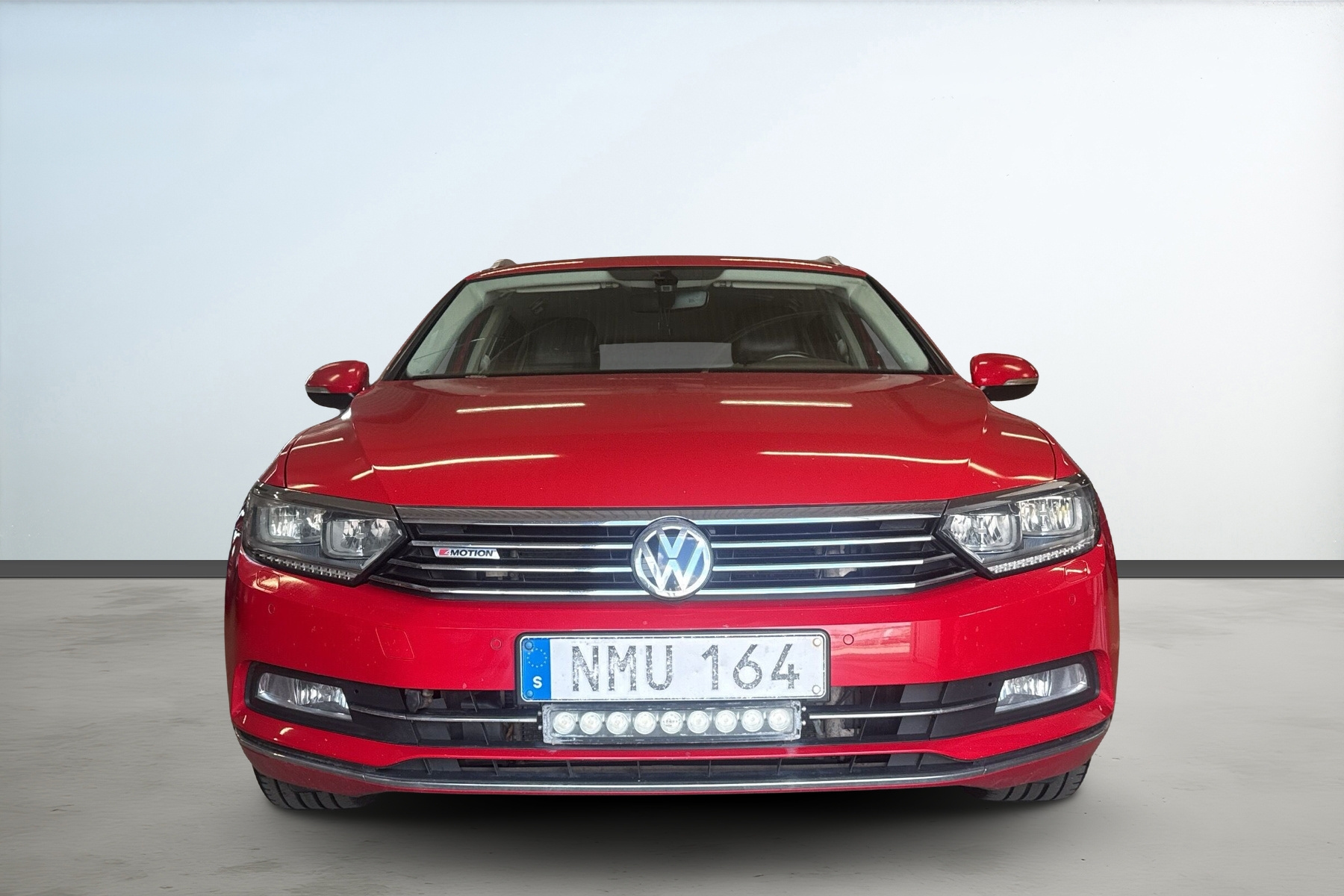 Volkswagen Passat 2018, bild 7/10