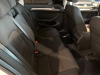 Kombi Volkswagen Passat 23 av 24