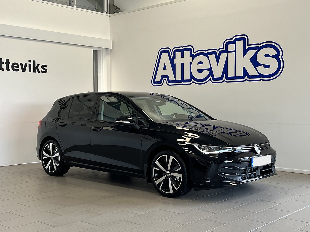 Volkswagen Golf eTSI 150hk 2027 *Backkamera/Keyless* Kampanj