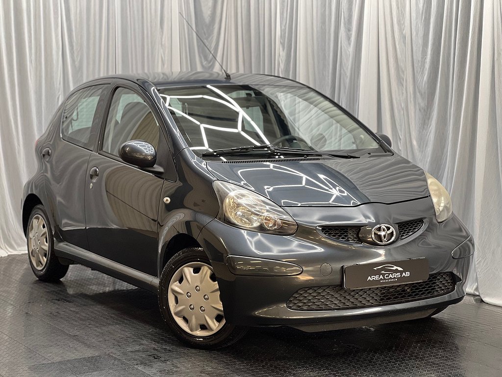 Toyota Aygo 5-dörrar 1.0 VVT-i ENDAST 3990MIL