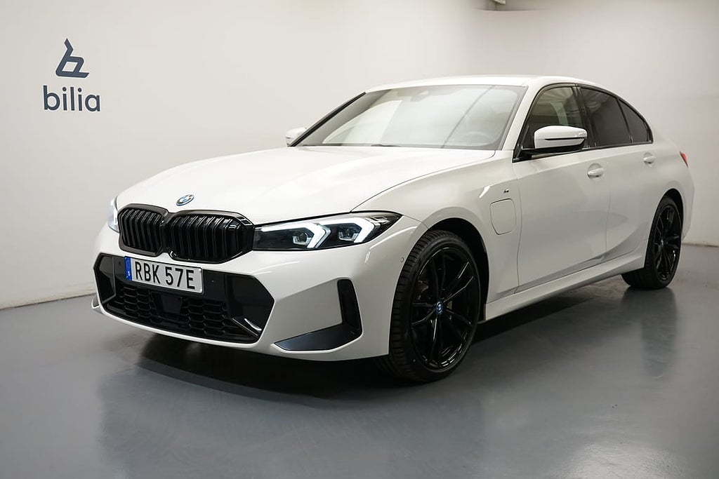 BMW 330e xDrive Sedan M Sport | Drag | Harman Kardon | Co...