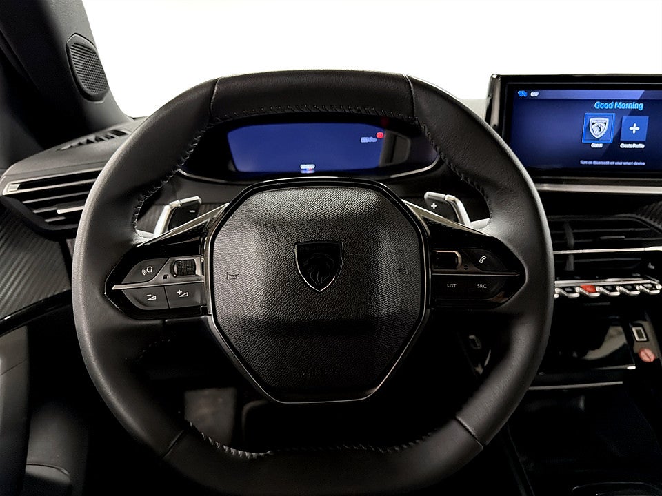 Bild på Peugeot 2008 Allure 1.2 PT 130hk Aut B-KAMERA CARPLAY