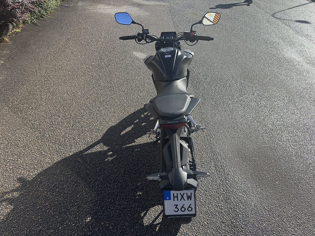 Honda Cb125r 2018 - miniatyr 3