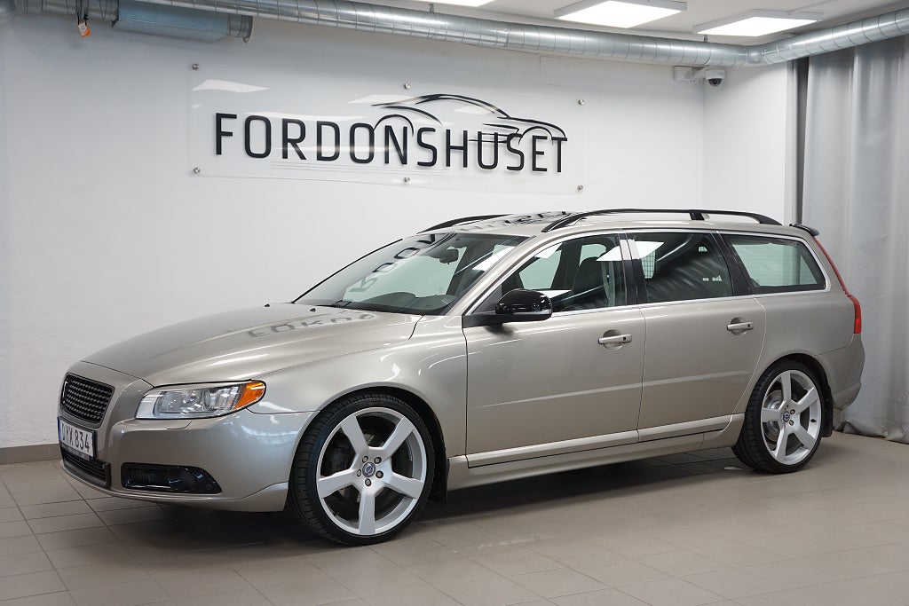 Volvo V70 D2 GEARTRONIC MOMENTUM | "R-DESIGN-STYLE" | SE SPEC.