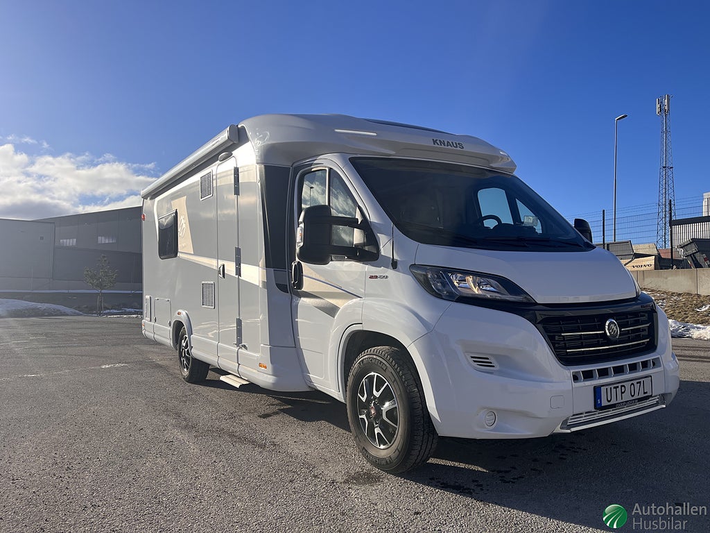 Knaus sky ti platinum 700 meb