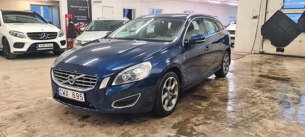 Volvo V60 D5 AWD Geartronic Momentum, Ocean Race Euro 5