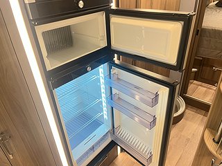 Husbil-integrerad Kabe IMPERIAL 910 QB 19 av 31