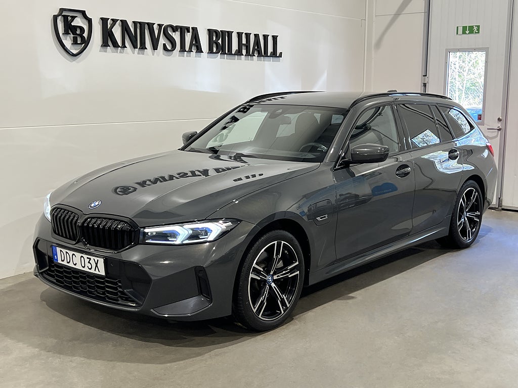 BMW 330e xDrive Touring M Sport Innovation HUD Drag 292hk