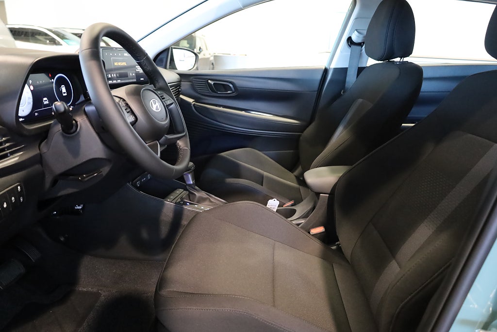 Hyundai i20 DCT Advanced Sollucka *Lagerbil för snabb leverans 2026