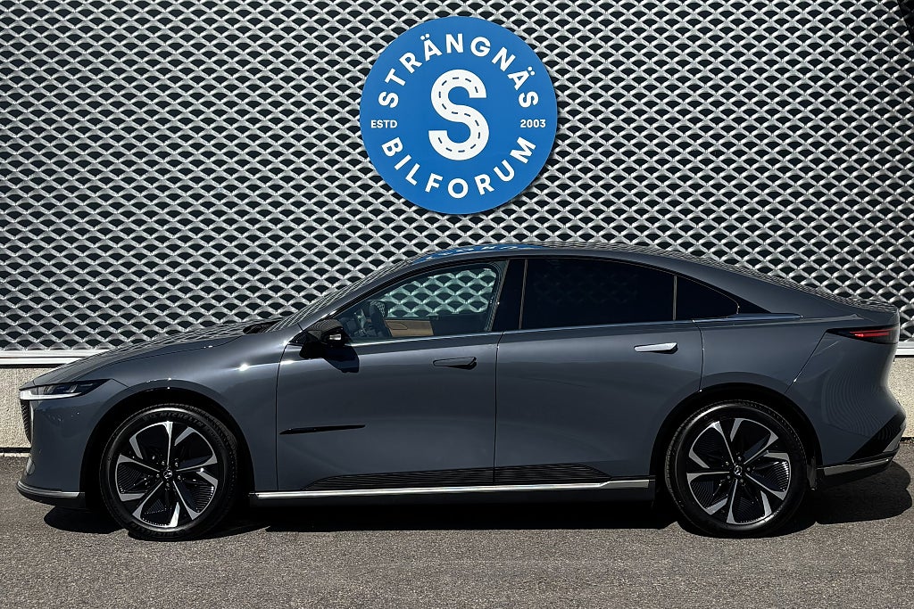 Mazda 6e Takumi Plus 68.8 kw (50.000 kr rabatt)Ränta 4,99%