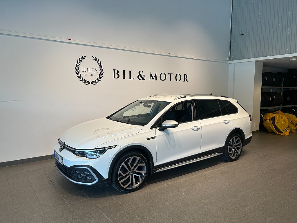 Volkswagen Golf Alltrack 2.0 TDI 4Motion Alltrack|4.99%|B-Kam|Cockpit|Drag|Värm