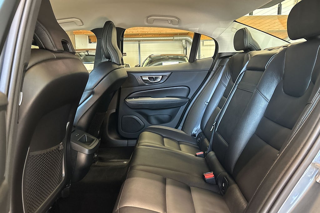 Volvo S60 T4 Geartronic Momentum Advanced Edition