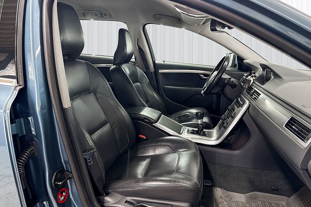 Volvo V70 2013