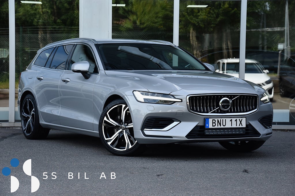 Volvo V60 Recharge T6 AWD 360° DRAG BLIS VÄRM 19'' GPS 399HK