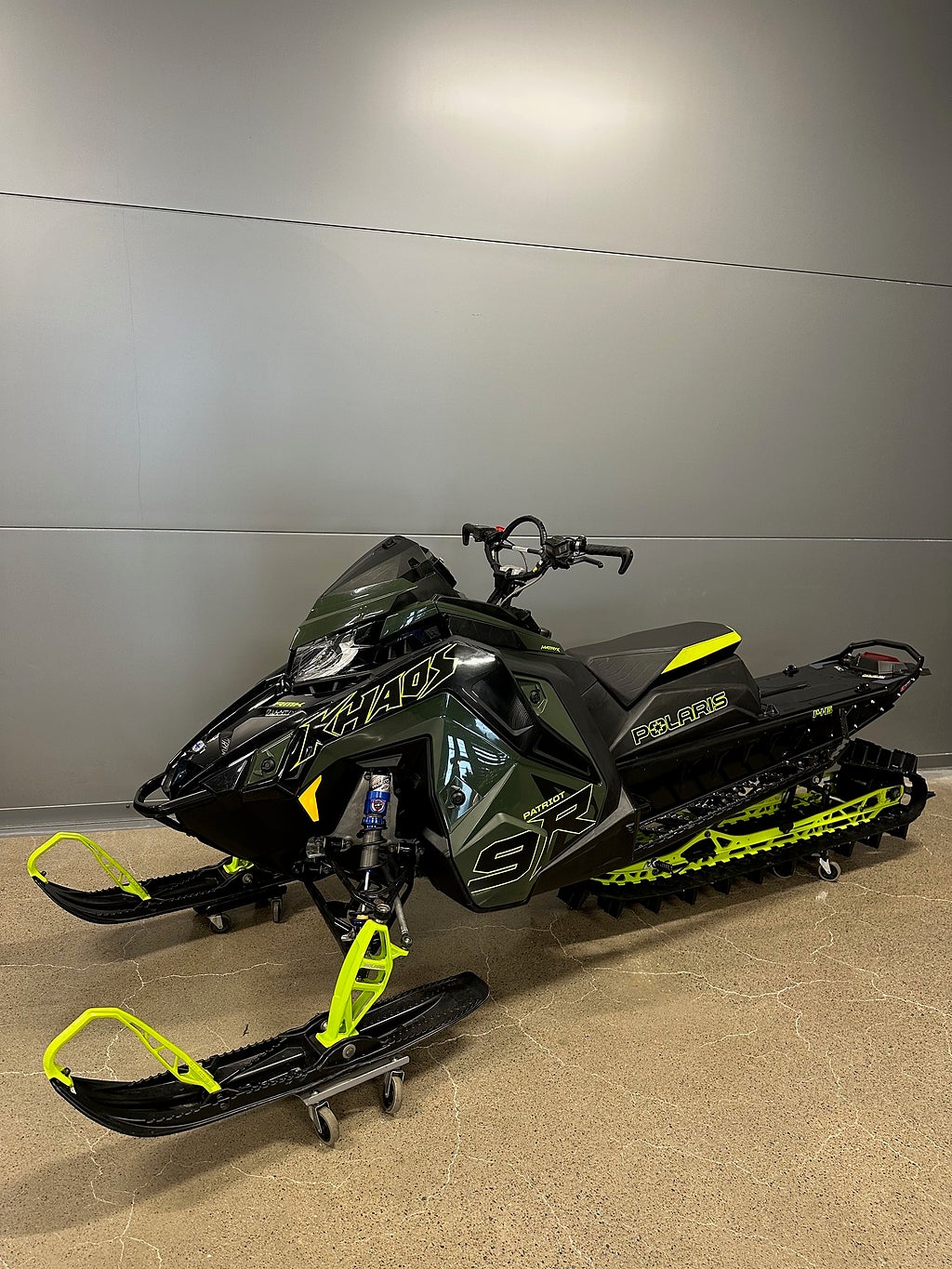 Polaris Rmk Khaos 9r 146" (Gratis frakt) 