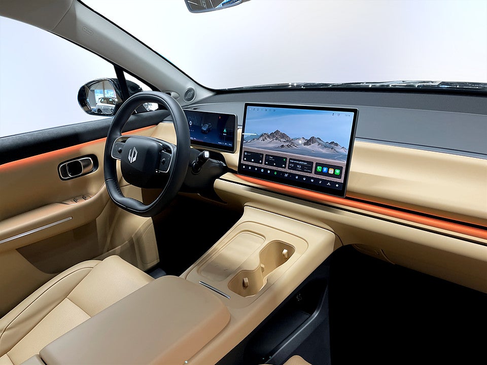 Bild på Leapmotor C10 EREV (Elbil med räckviddsförlängare - totalt 970km)