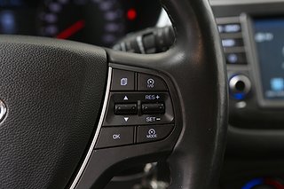 Halvkombi Hyundai i20 12 av 17
