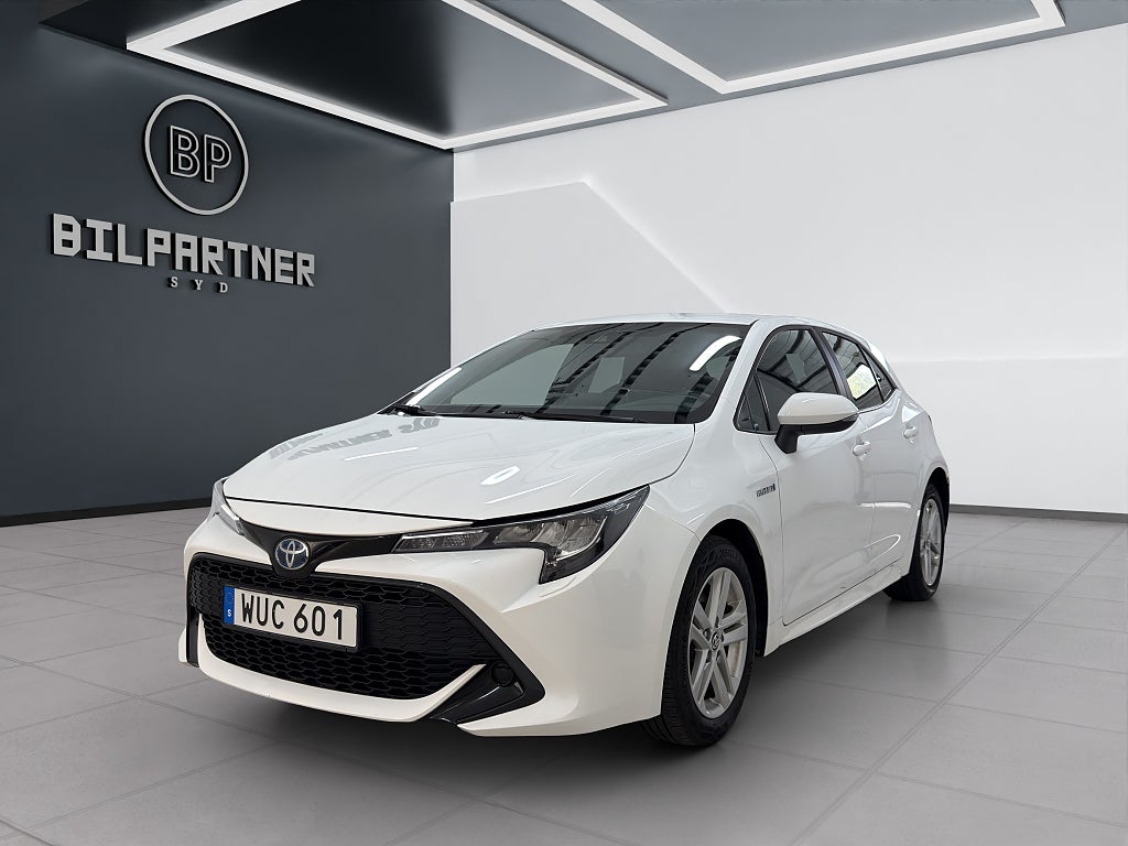 Toyota Corolla Hybrid e-CVT Active Euro 6/S+V-Hjul