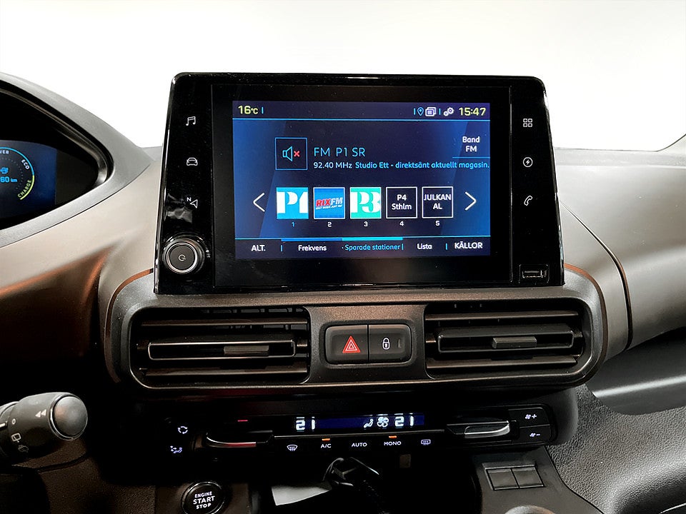 Bild på Peugeot Rifter GT 50kWh 136hk Aut L2 7-SITS 360