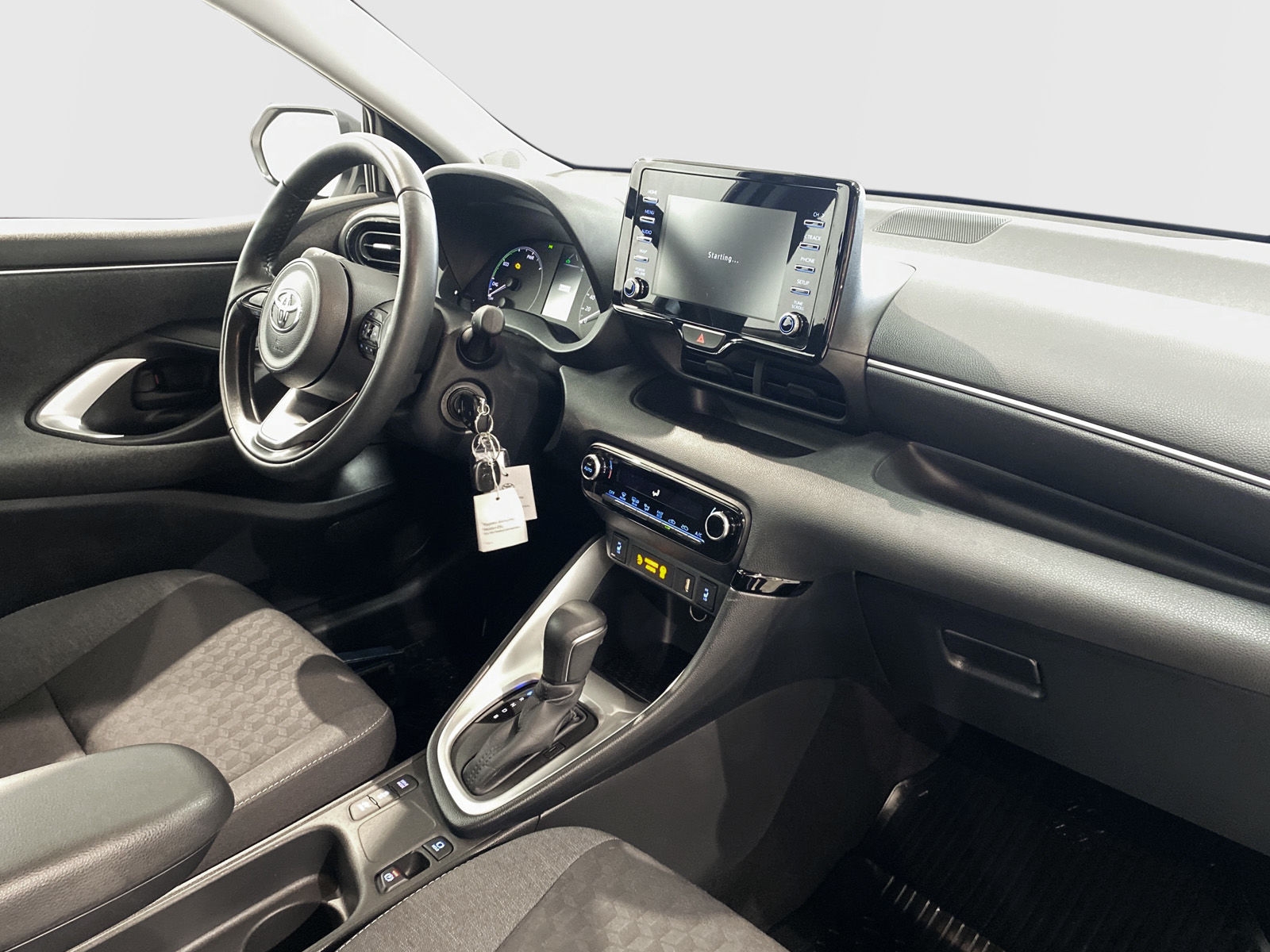 Toyota Yaris 2021, kuva 6/45