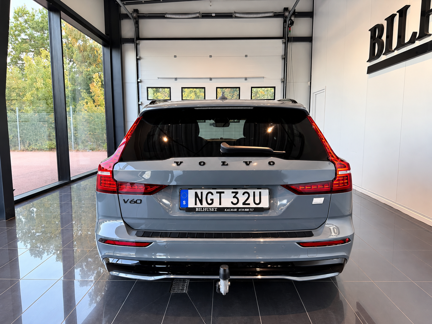Volvo V60 Recharge T6 AWD 2023, bild 4/10