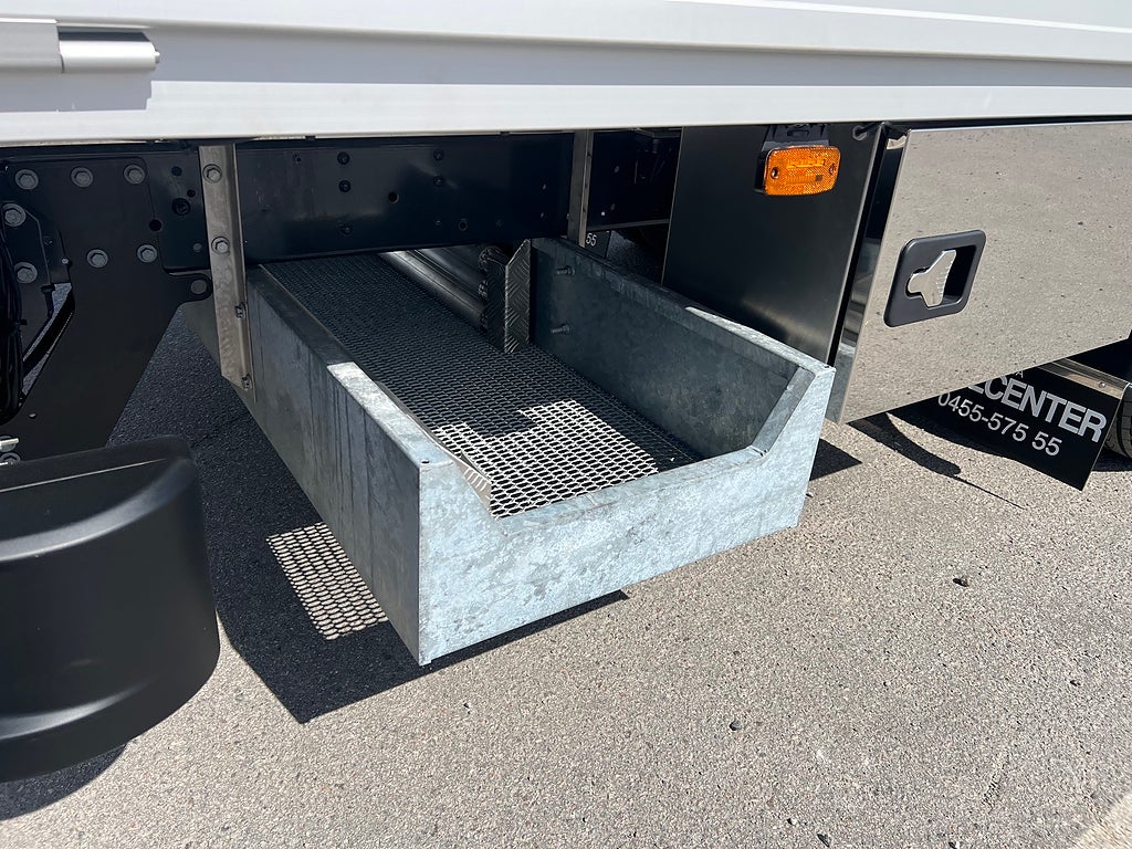 Iveco Daily 72C18 A8 Kranbil Palfinger Kran Fullutrustad