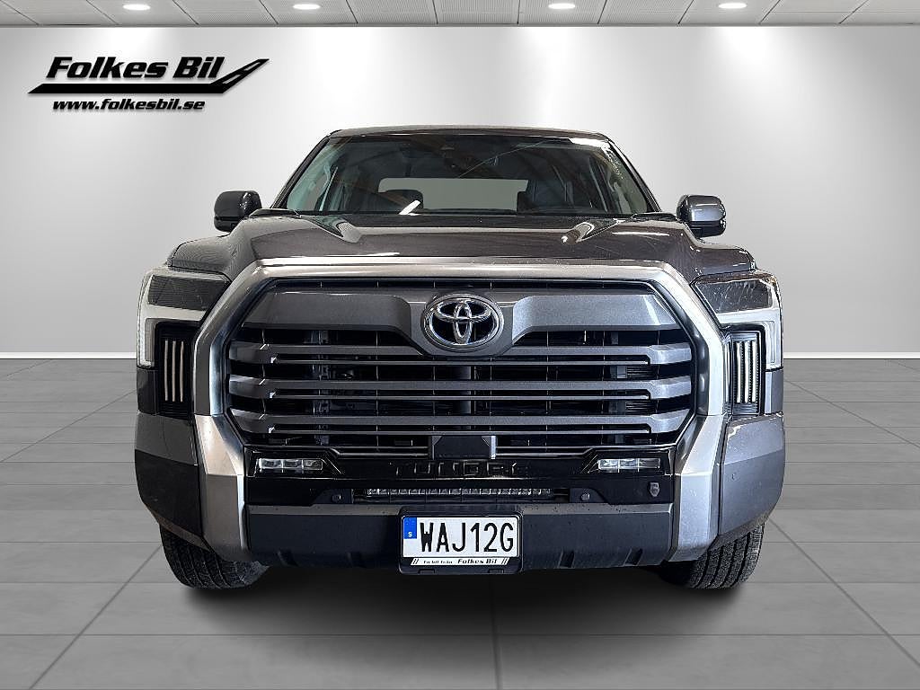 Toyota Tundra Tundra CrewMax 3.5 V6 443 hk Vhjul