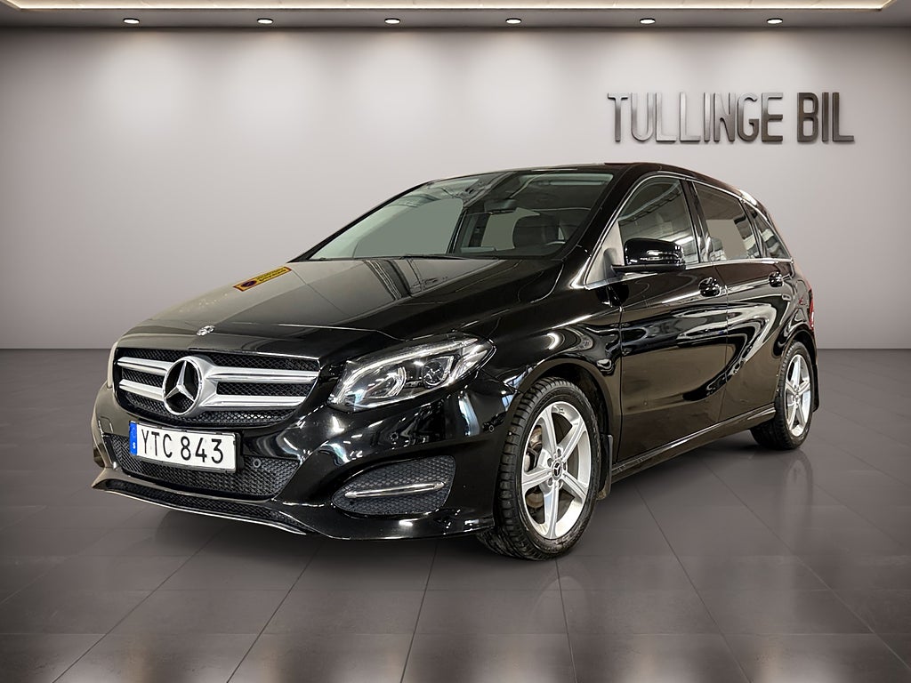 Mercedes-Benz B 180 d 7G Urban Backkamera Halvskinn Dragkrok  Lågmil
