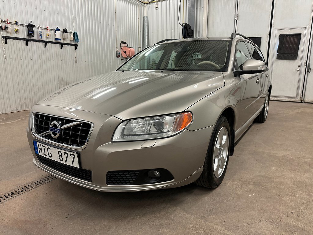 Volvo V70 D5 Momentum Dragkrok