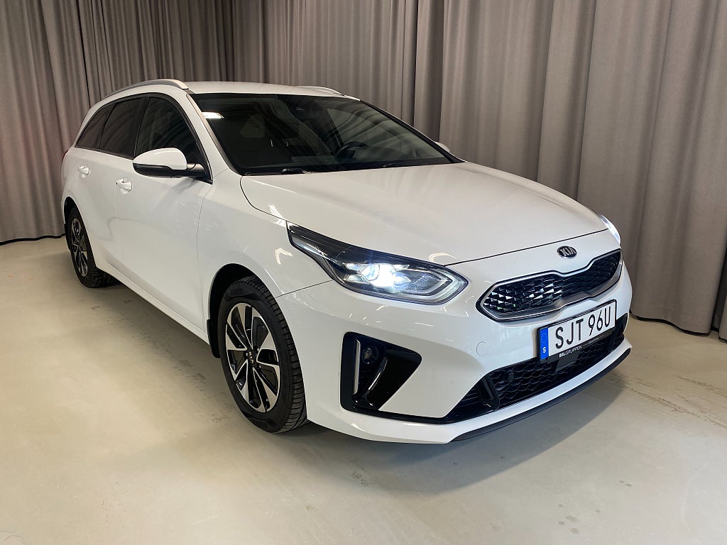 Kia Ceed Sportswagon Plug-in Hybrid 141hk Automat. CarPlay