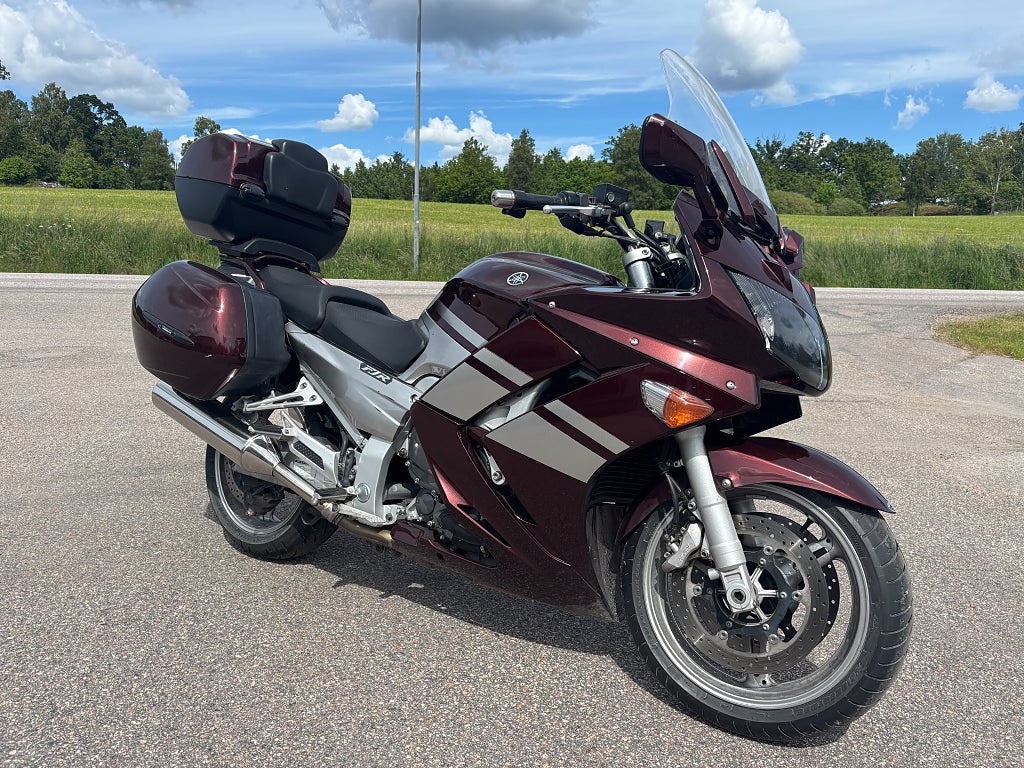 Yamaha Fjr1300 "Lågmilare"