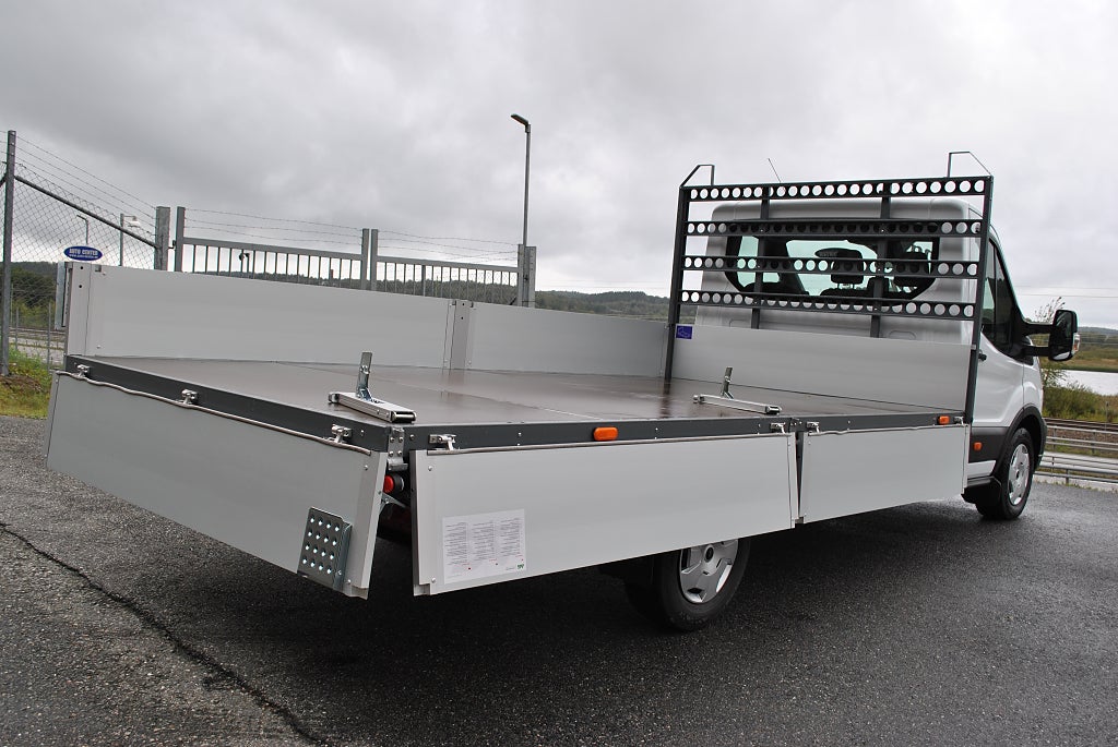 Ford Transit Chassi Cab 350 L4 Ny Trend 4,3m Flak  