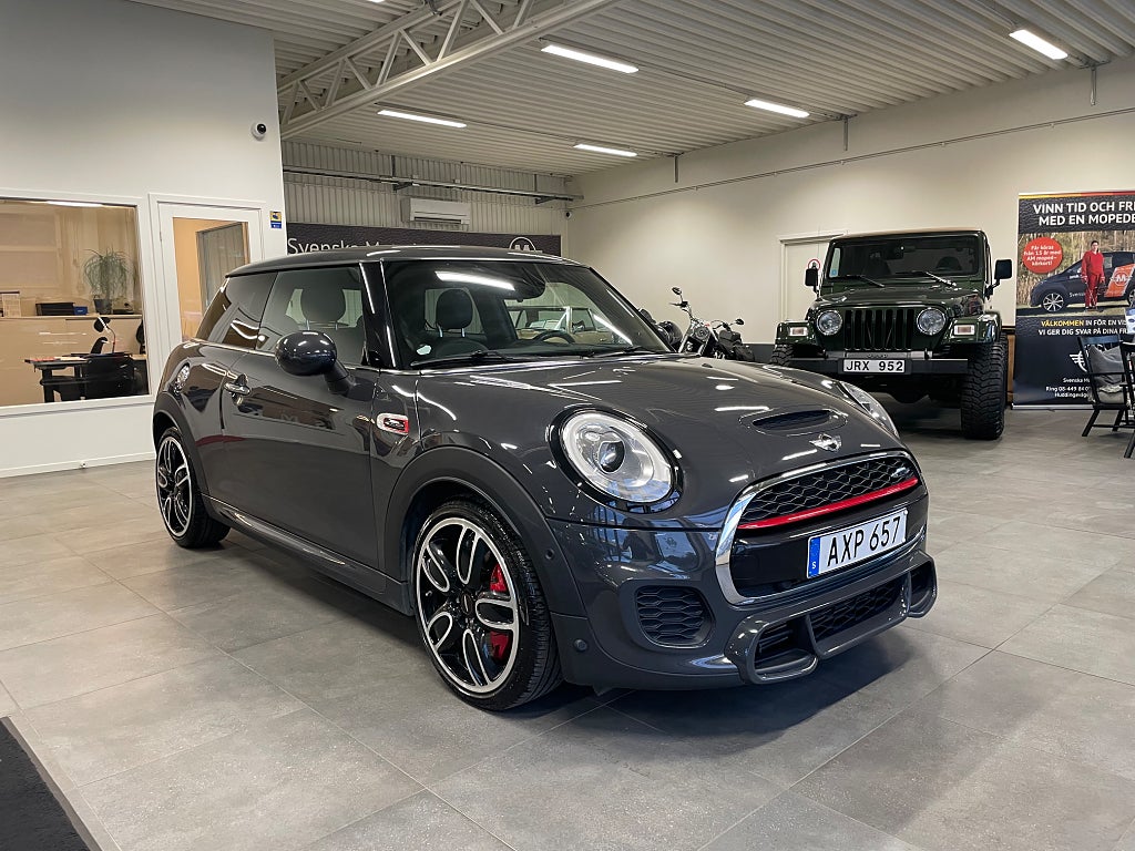 MINI John Cooper Works 3-dörrars Navi Harman Kardon Backkamera