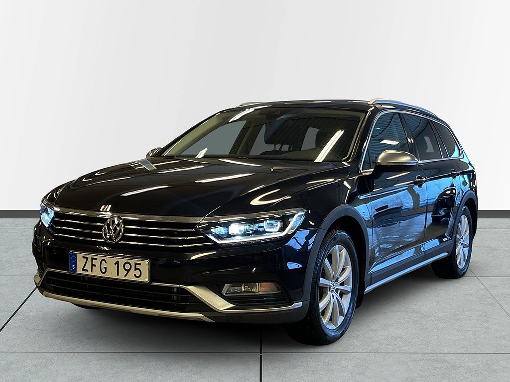 Volkswagen Passat Alltrack 2.0 TDI 240HK 4M Alltrack Drag/Kamera/MoK/D-Värm/SoV