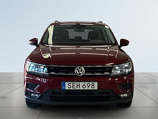 Volkswagen Tiguan 1.4 TSI 4Motion Base Drag Mvärmare Bkamera CarPlay S&V – bild 2