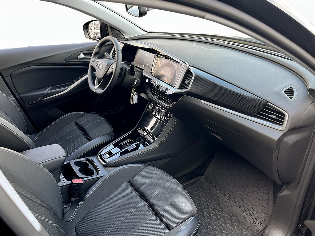 Bild på Opel Grandland GS-Line 1.2 PT 130hk Aut - B-KAMERA, EN ÄGARE