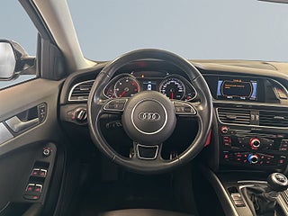 Audi A4 Avant 2.0 quattro S Line Motorvärmare Farthållare S&V