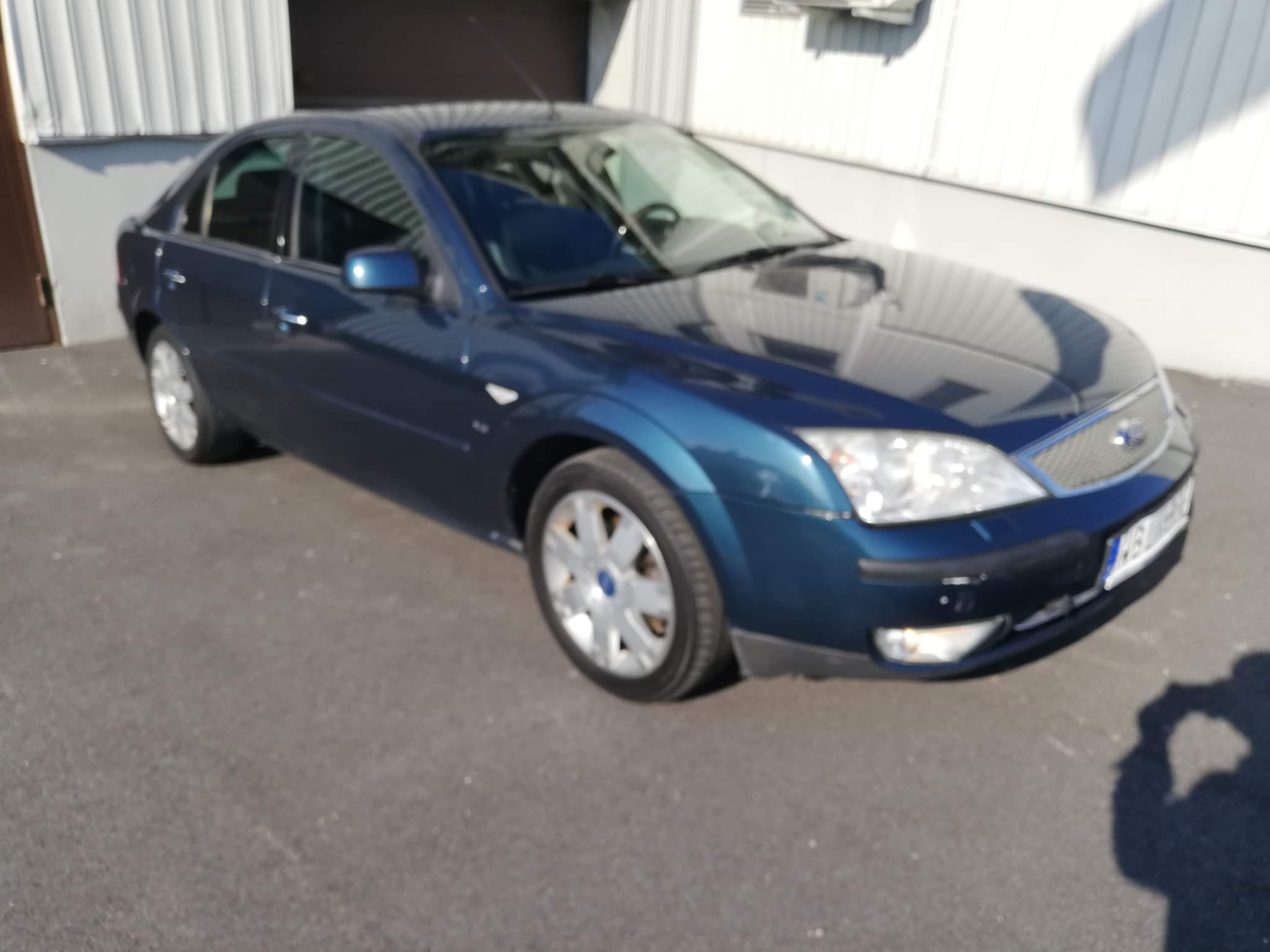 Ford Mondeo Halvkombi 2.5 V6 ghia 170hk 2005, bild 5/48