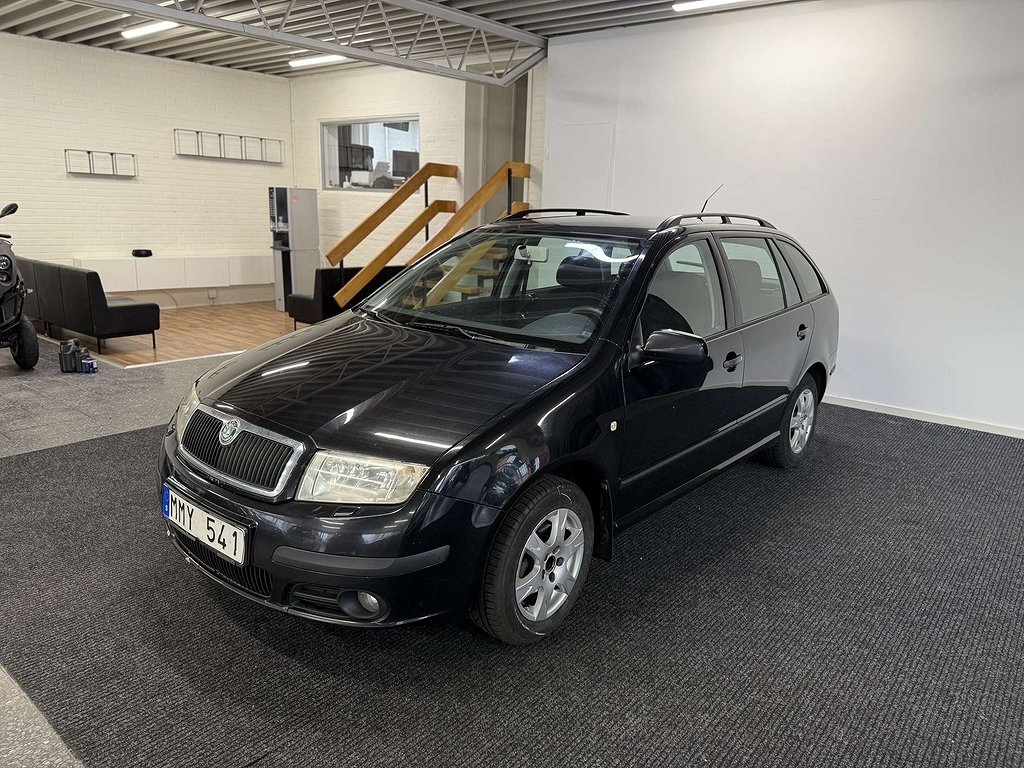 Skoda Fabia Kombi 1.2 Euro 4 Besiktigad