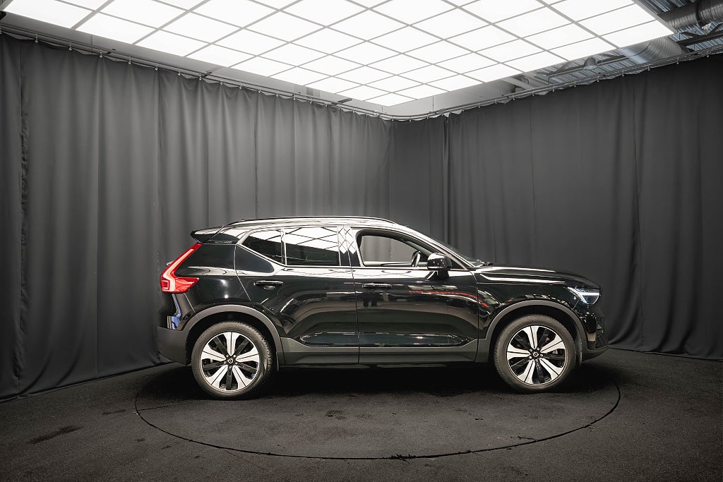 Volvo XC40 Recharge DRAG KAMERA VÄRMEPUMP 1-ÄGARE MOMS