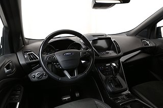 SUV Ford Kuga 13 av 25