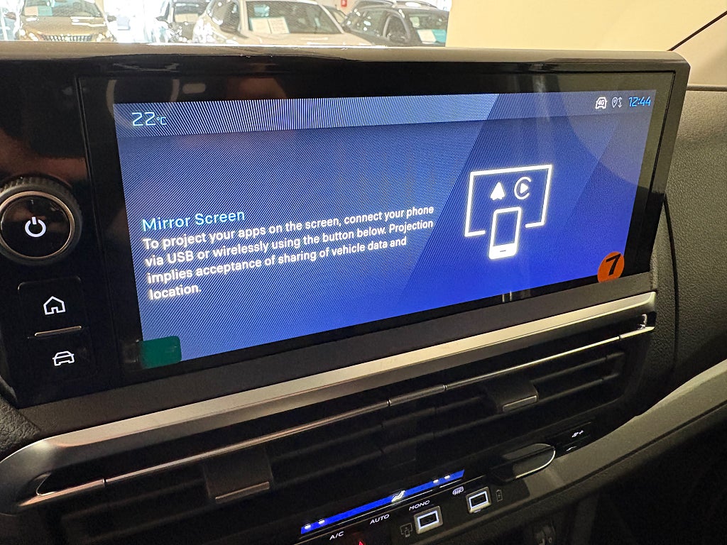 Peugeot e-Expert 75kWh L2 Plus thumbnail