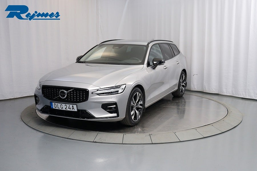 Volvo V60 B3 Bensin Plus Dark