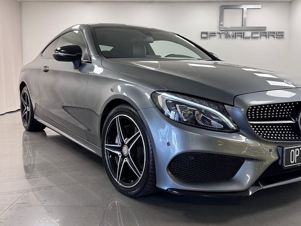 Mercedes-Benz C 2017 - miniatyr 2